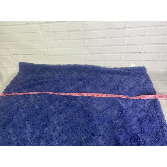 BABY LAUNDRY Plush Steel Blue Maze Lovey Security Blanket - Picture 7 of 7